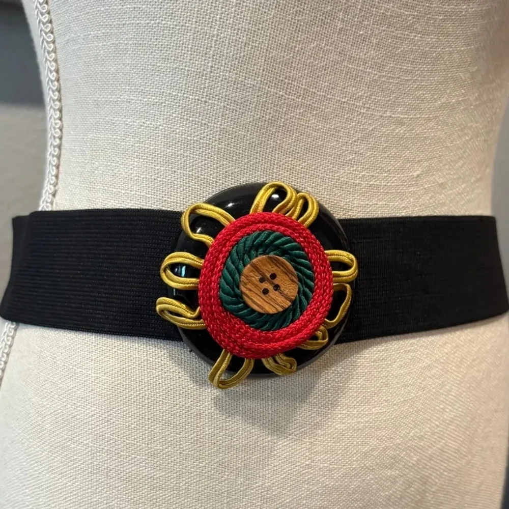 LINDSEY SCOTT SPORT Vintage Wide Elastic Statement Belt Black Gold Red Graphic